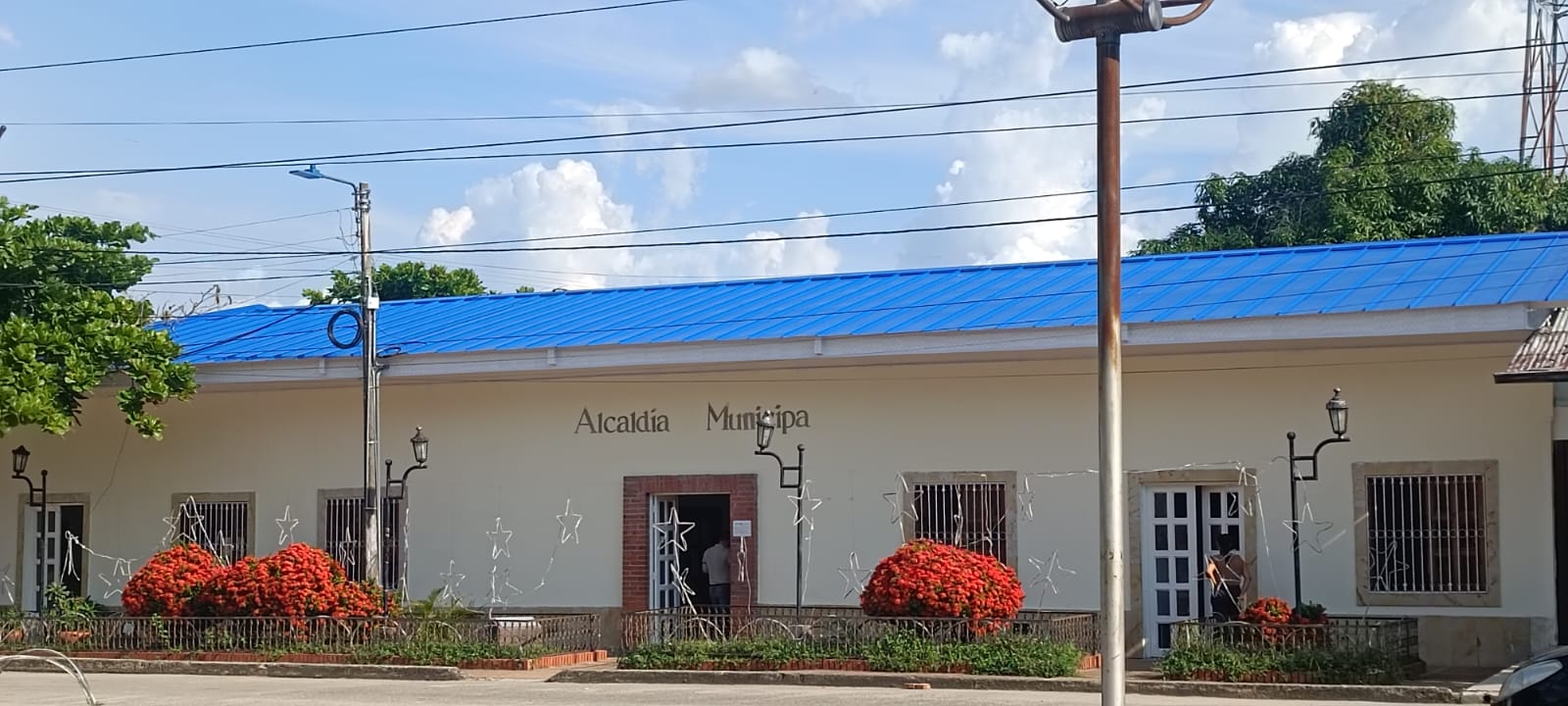Adecuación y cambio de cubierta de las instalaciones del palacio municipal de la alcaldía de Piedras Tolima
